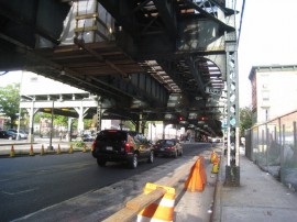 ブルックリンの高架下