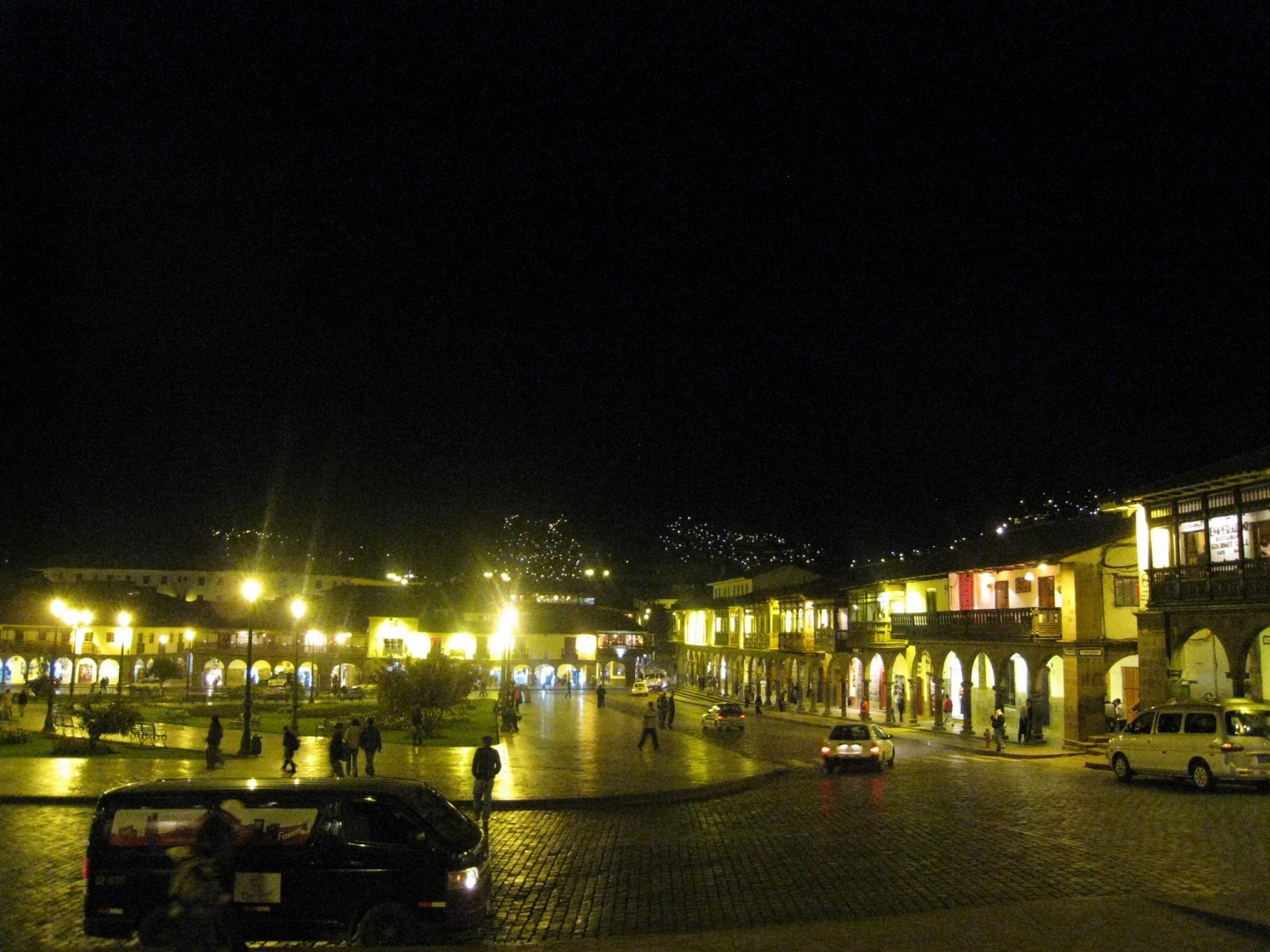 ペルークスコ25