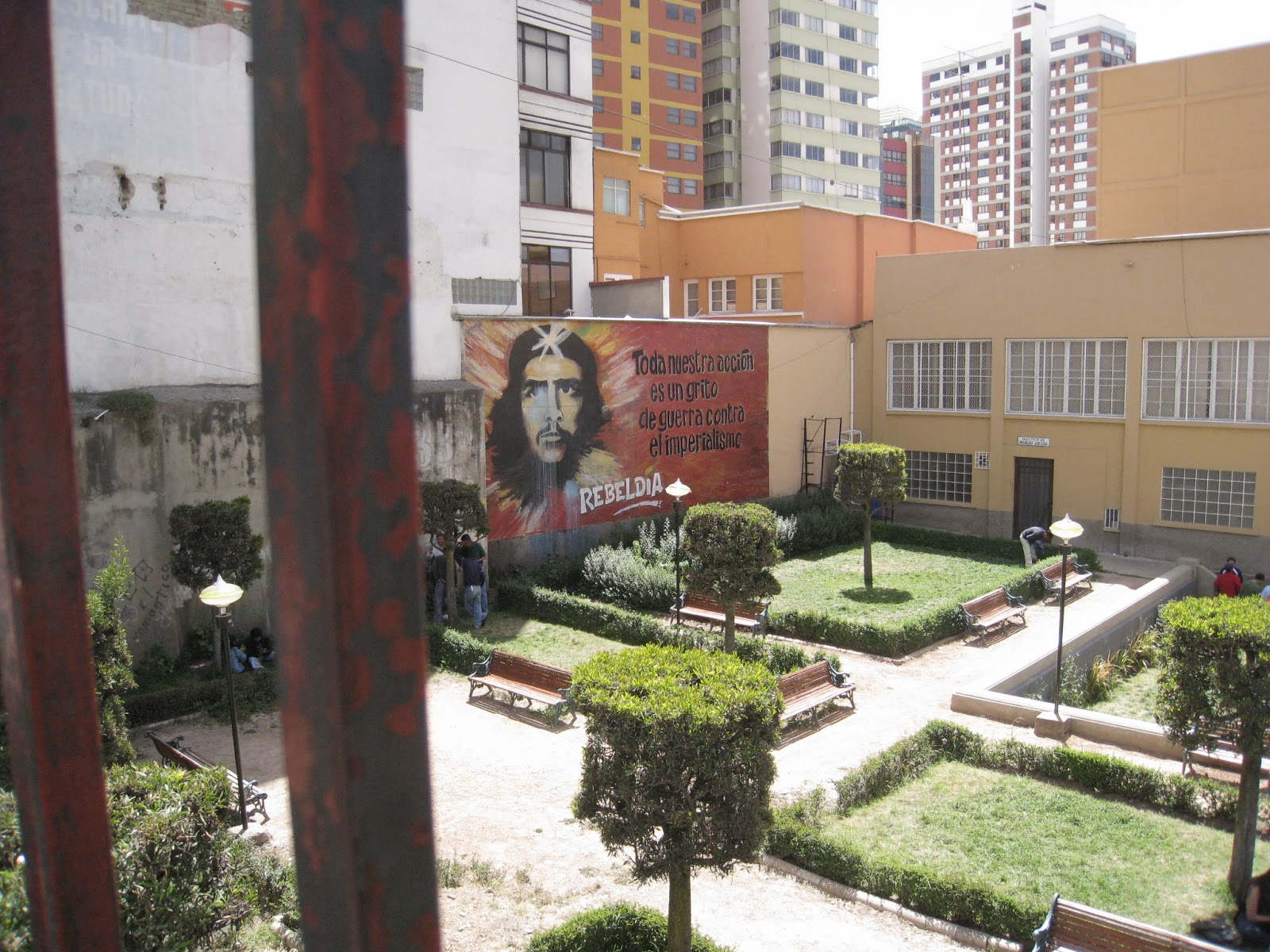 ボリビアラパス48