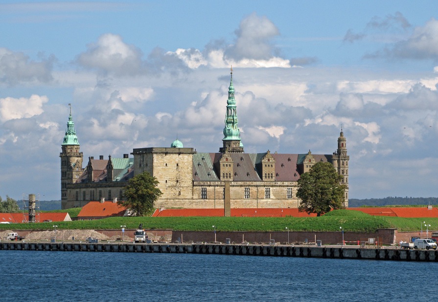 クロンボー城02