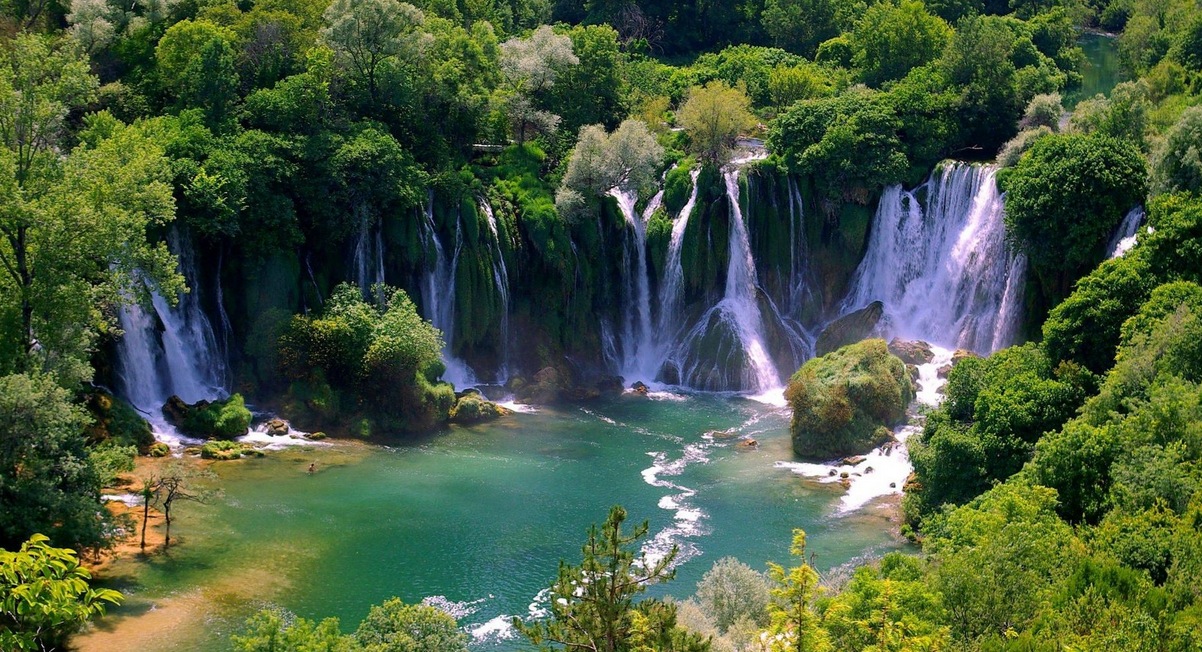 Kravice waterfall(ボスニア・ヘルツェゴビナ)