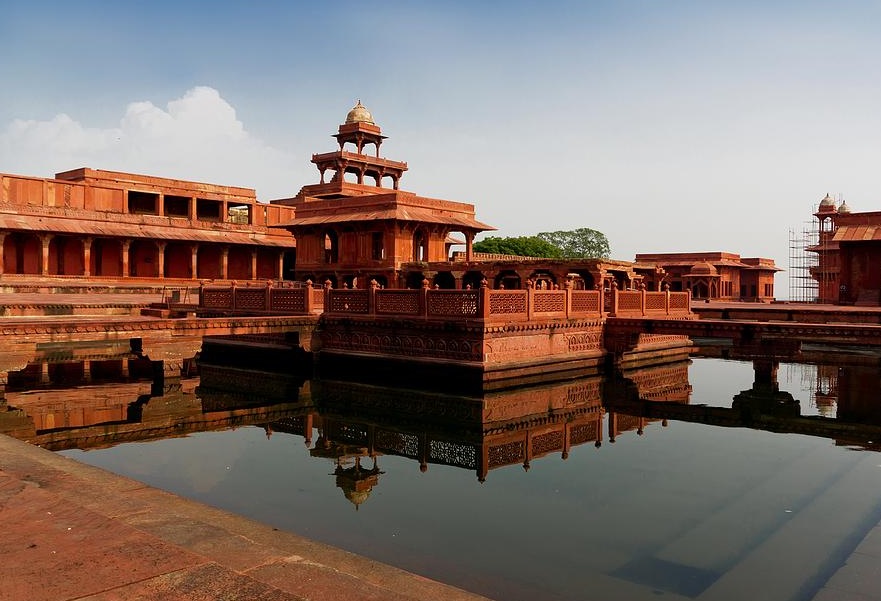 ファテープル・シークリー03