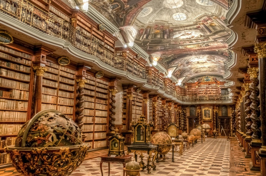 Clementinum National Library