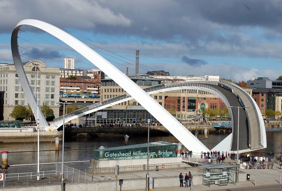 Gateshead Millennium Bridge