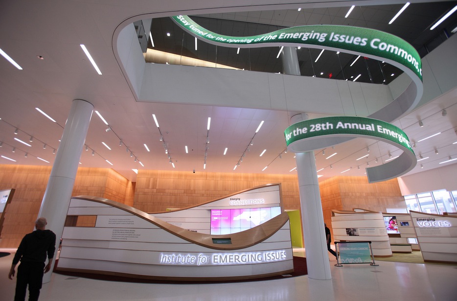 James B. Hunt Jr. Library02