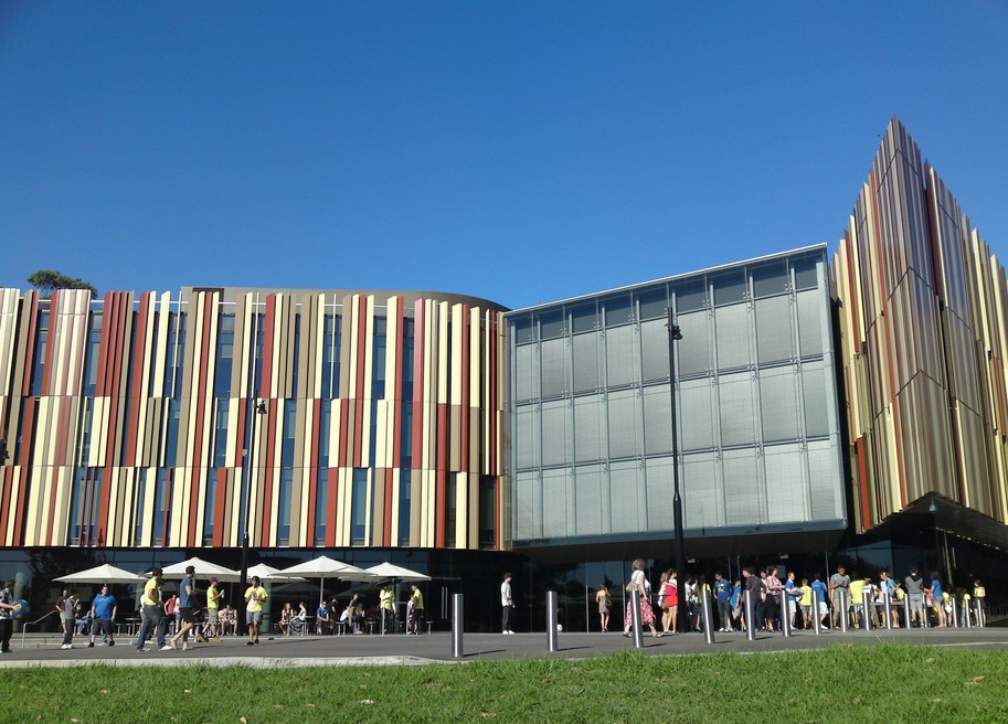 Macquarie University Library01