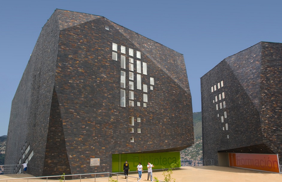 Spain Library Park01