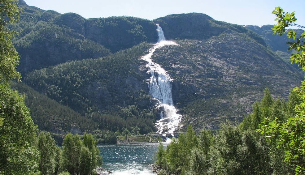 Langfoss(ノルウェー)01