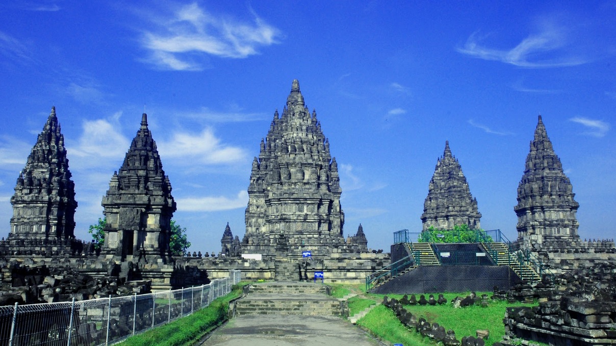 プランバナン寺院群